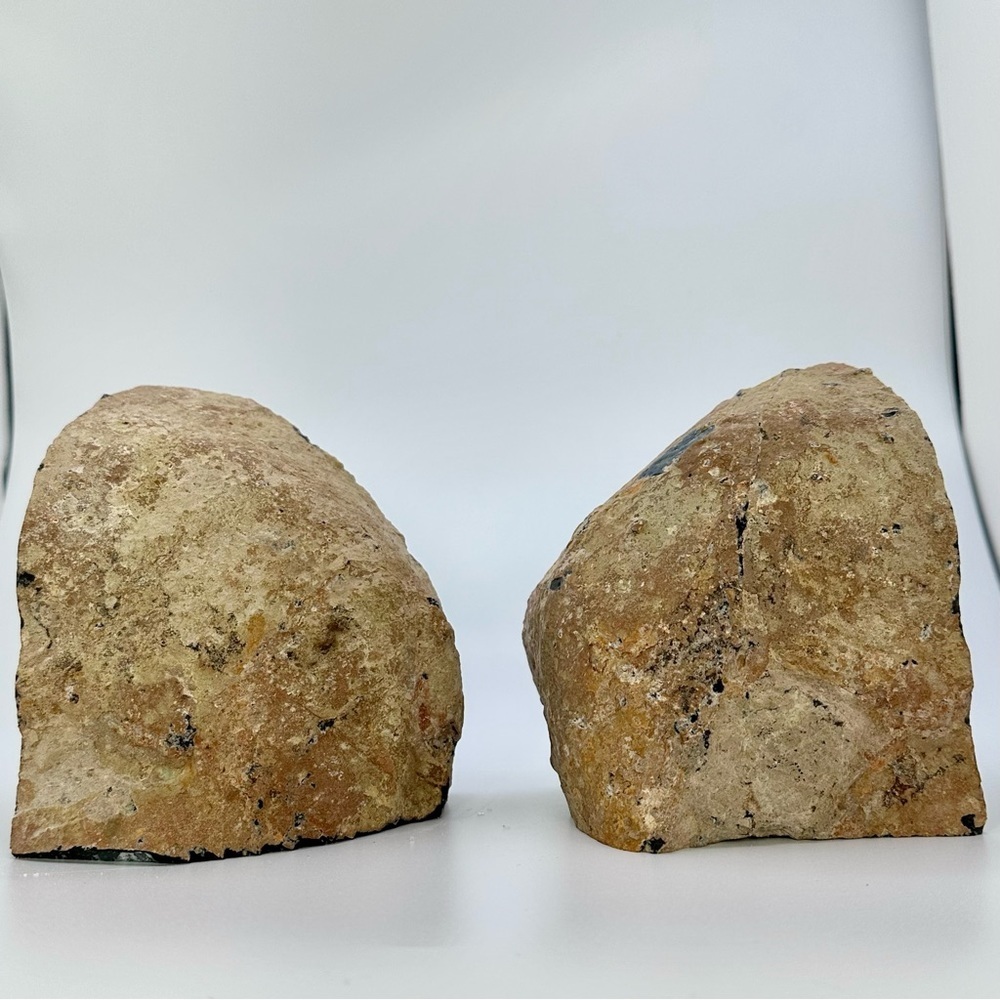 Crystal Bookends, Agate, Geode Center, White, Gray, Cream Layers (10+ lbs.) - Picture 11 of 14
